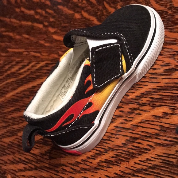🔥VANS TODDLER FLAME SNEAKERS 🔥 - Picture 5 of 7